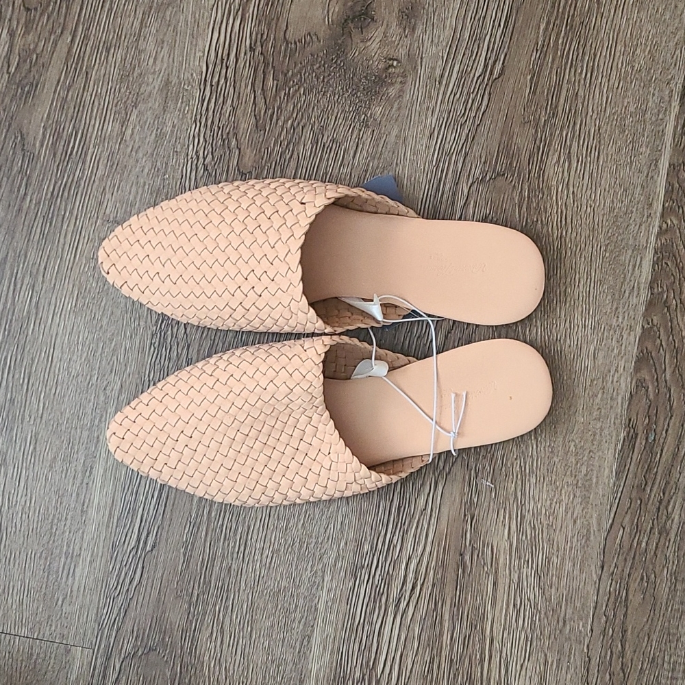 Elora Flats